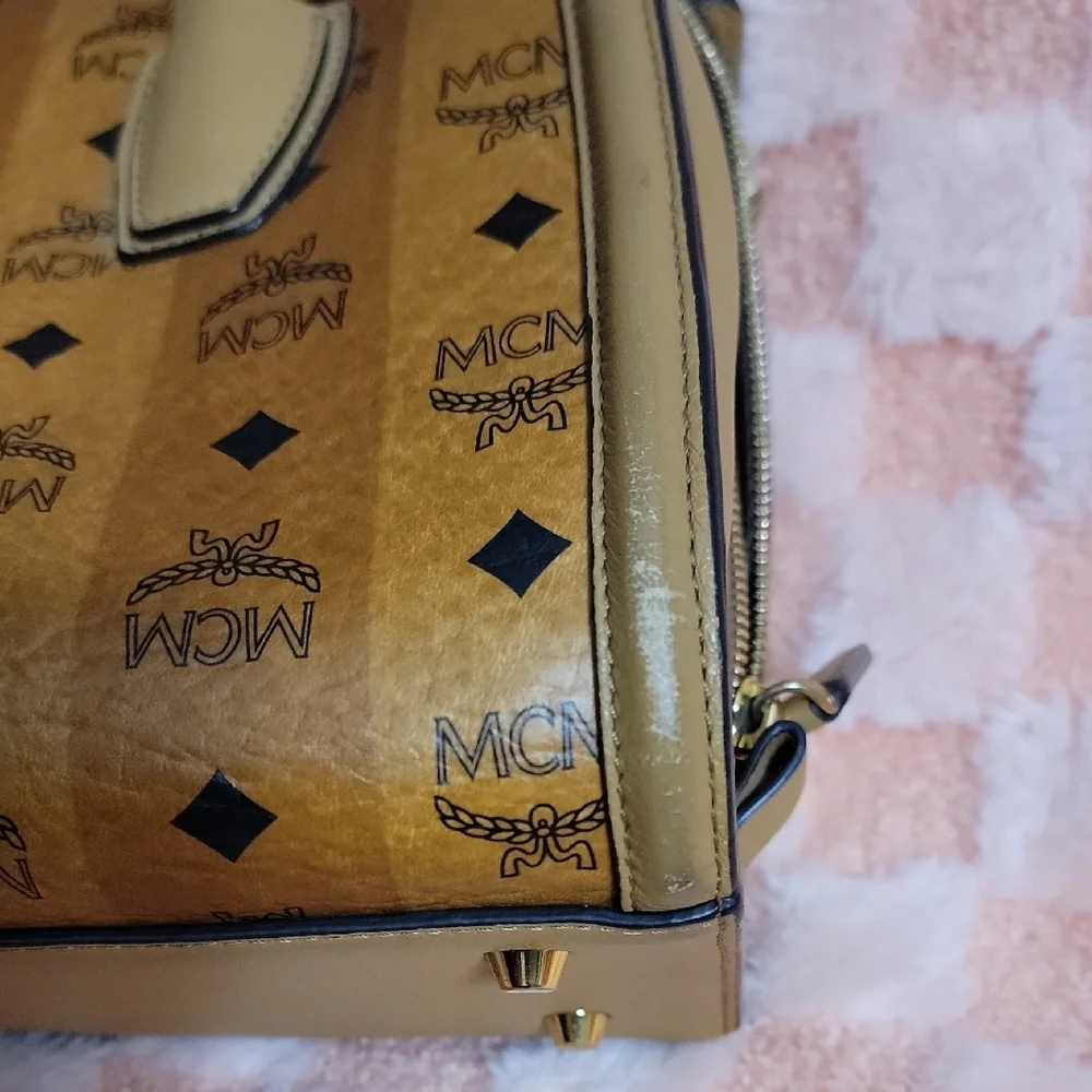 MCM Tan Visetos Print Handbag - Picture 5 of 13